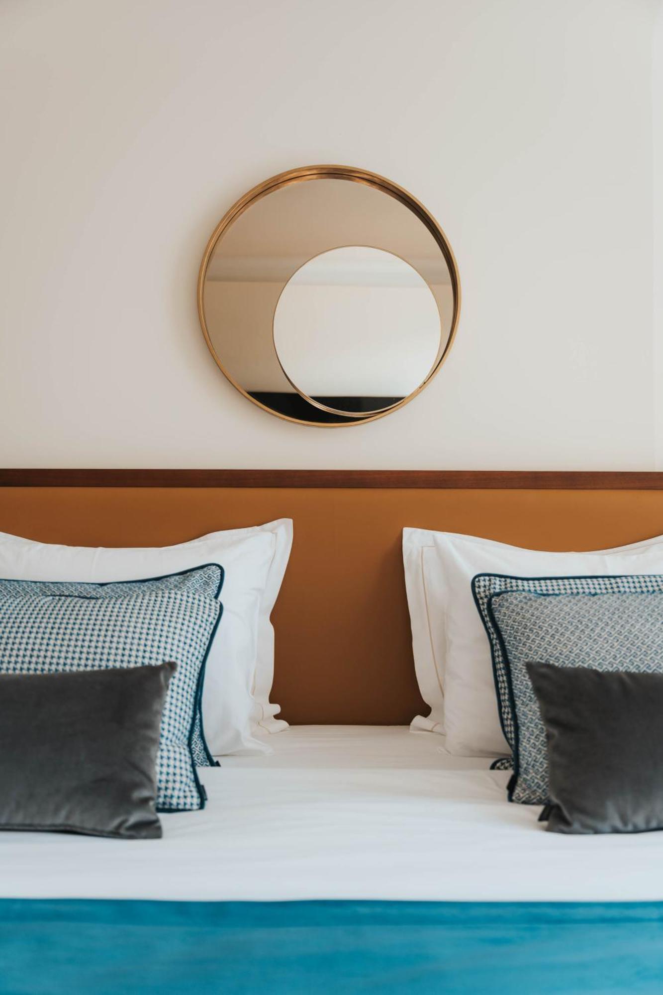 Corso Levante Luxury Suites Dobrota コトル エクステリア 写真