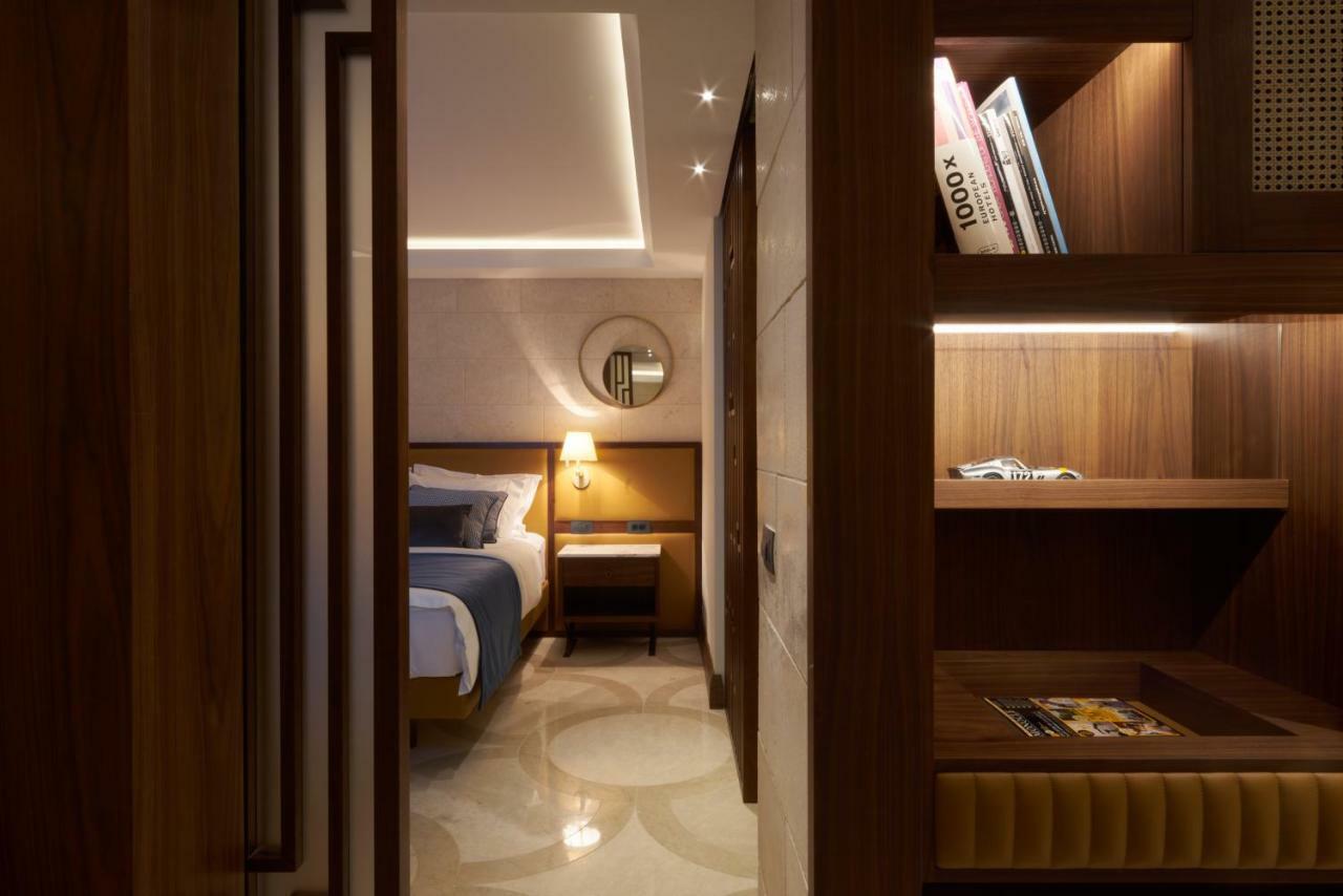 Corso Levante Luxury Suites Dobrota コトル エクステリア 写真
